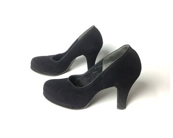 1940s shoes 40s shoes black shoes 1940s heels 40s heels black heels Black pumps suede vintage 1940s shoes vintage 40s shoes womens shoes