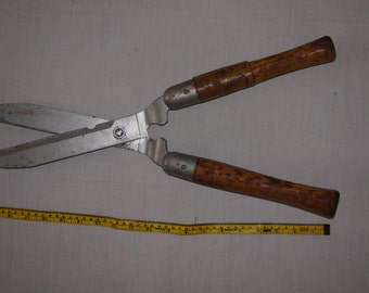 Vintage 1950's - Seymour Smith Hedge Trimmers No14-8 - Broken Handle -