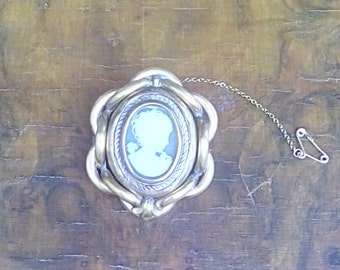 Victorian Pinchbeck Cameo Brooch Vintage Mourning Brooch with Cameo Portrait