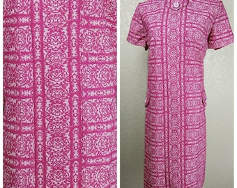Clearance *** Vintage Fuchsia Pink and White Mod Mini Dress