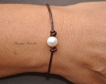 Pearl and Leather One Pearl Bracelet - Pearl and Leather Jewelry Collection
