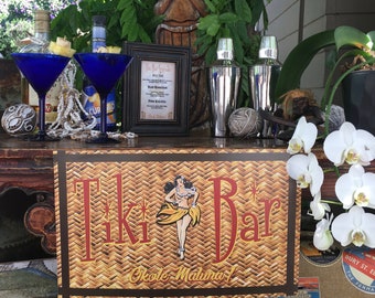 Meuble de bar italien Tiki avec tabourets des années 1950