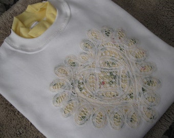 Battenburg Lace Embellished White Sweatshirt with Yellow Collar - Medium