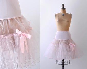 Light pink tulle crinoline. petticoat. square dance. short crinoline. s. m. 1960's