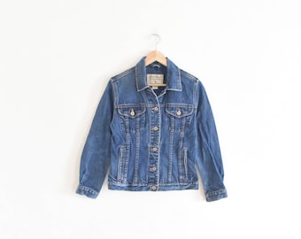 WORN DENIM JACKET || size womens x small || 90s || jean || faded || classic || eddie bauer || distressed || utilitarian || boxy || vintage!