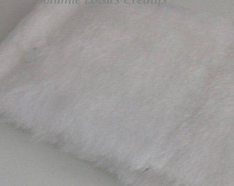Fabric faux fur 150 x 10 snow white