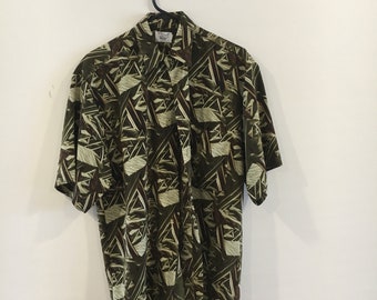 Jungle fun party shirt // 90s buttonup // boho guy style