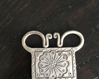 Karen Hill Tribe Silver Flower Pendant 24mm
