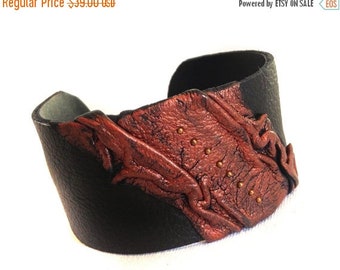 50% OFF SALE Copper color leather cuff bracelet Wristband Wide women's cuir bracelet "In style of precious metals" collection