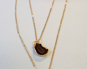 Vintage gold dipped Geode pendant, Geode pendant, Geode, gold dipped Geode