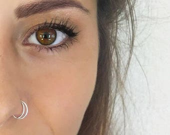 Sterling Silver Moon Nose Ring, 20, 22 Gauge, Half Moon, Nose Ring Hoop, Hoop Nose Ring Tragus Piercing, Septum Piercing Daith Jewelry, Stud