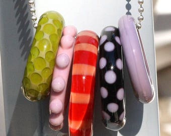 Set of 5 Assorted Handmade Lampwork Glass Ring Beads with FREE Chain