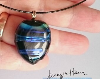 Shimmers! Beautiful glass necklace made Jenefer Ham