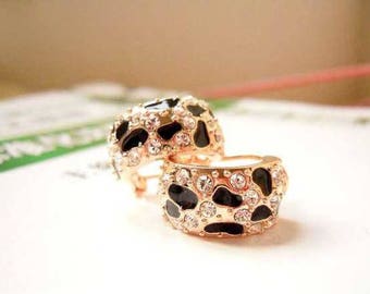 Earrings with rhinestones