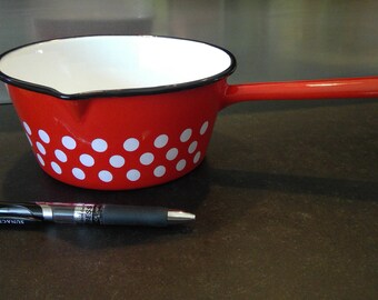 Vintage French Enamelware Cookware - 16cm Red/White Polka Dot