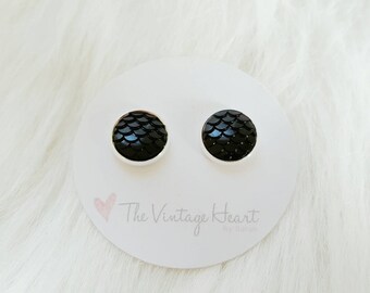 Black Mermaid Scale Stud Earrings, Mermaid Earrings, Mermaid Studs, Fish Scale Earrings, Stud Earrings, Gift for her, Bridesmaid gift
