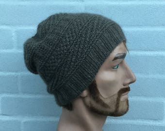 Hand knitted beanie knitted with pure QIVIUT