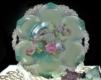 R S Prussia Handled Cake Plate ~ Point & Clover Mold #82