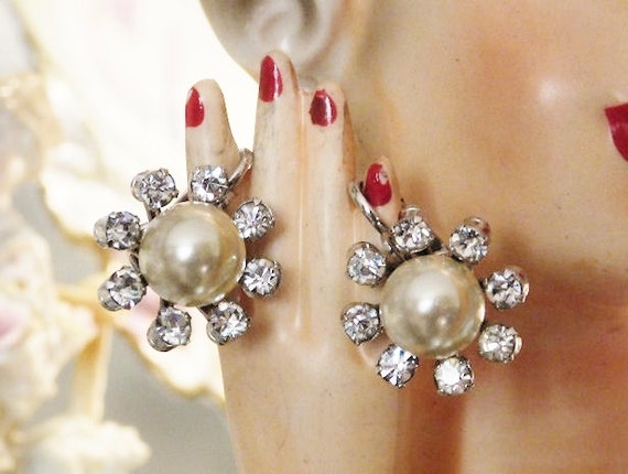 Vintage Clip on Earrings