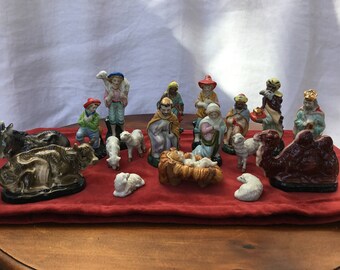 Vintage Ceramic 21 Piece Nativity Scene Made in Japan
