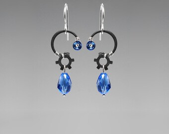 Blue Swarovski Crystal Industrial Earrings, Industrial Earrings, Wire Wrapped, Sapphire swarovski Crystal, Statement Earring, Skathi II v5