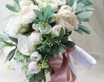 Silk Wedding Bouquet, Boho Bouquet, Bridal Bouquet, Silk Flowers, Artificial Bouquet, Wedding Flowers, White, Cream and Green, Olive foliage