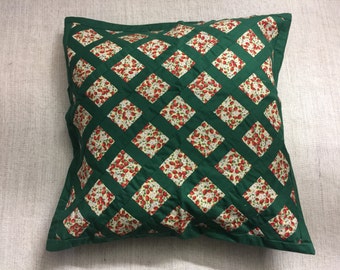 Green Trellis Strawberry Flowers Cushion Cover - 20"