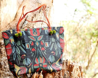 Black Floral Peruvian Handbag, Tribal Black Fabric Handbag, Floral Black Handbag, Black Peru Handbag, Black Boho Handbag, Peru Bag, Flowers