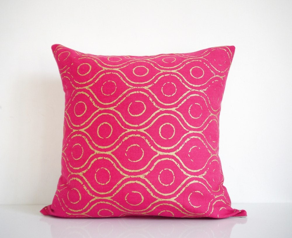 ðzoom. Pink Pillow Metallic Gold Print On Pink Organic Cotton ðzoom. pink pillow metallic gold print on pink organic cotton