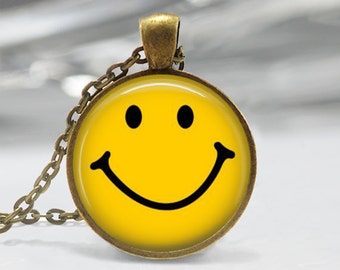 Classic Yellow Smiley Face Necklace Be Happy Emoticon Retro Pop Art Pendant in Bronze or Silver with Link Chain Included