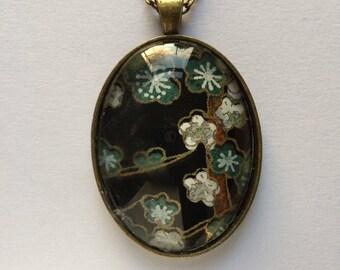 Pendant made with Japanese Chiyogami paper - Oval JP26