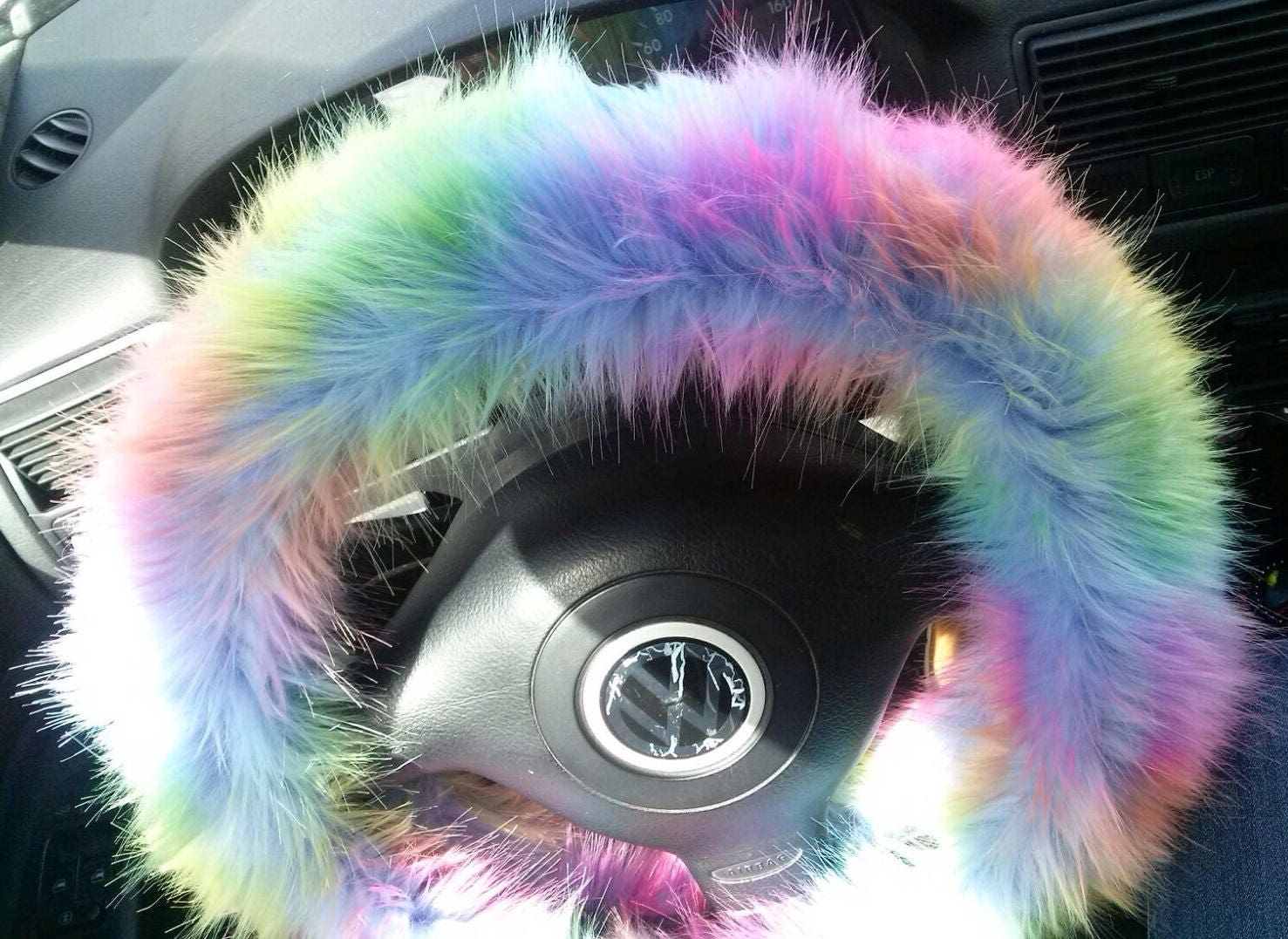 Fuzzy Steering Wheel Cover Car accesories Faux Fur Steering