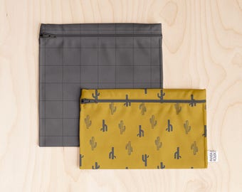 Reusable sandwich bag // Reusable snack bag // waterproof sandwich bag snack bag // zipped reusable bag