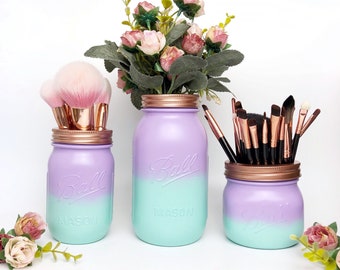 Mermaid jar, Ombre mason jar, mermaid party decorations, makeup pot, teen girl gift, mermaid makeup brush holder, dressing table accessories