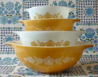 Full Set Butterfly Gold Pyrex Cinderella bowls