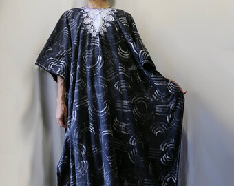 Vintage Kenyan Caftan // Embroidered Maxi Dress // Muumuu // One Size XL
