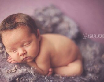 Nest of Curls Blanket Curly Felted Blanket Layer Newborn Photography Props Wool Stuffer Curly Felt LAVENDER FIELD
