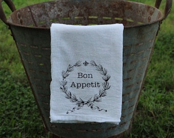 Bon Appetit Laurel Wreath with Fleur De Lis Flour Sack Towel/Kitchen Towel