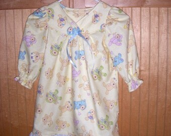 Childs nightgown size 2 SALE