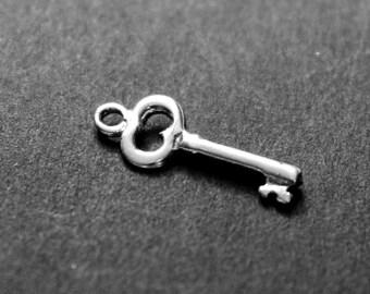 Sterling Silver Key Charm, Skeleton Key - 16mm