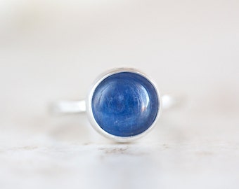Kyanite Ring, Blue Kyanite Ring, Round Kyanite Silver Ring