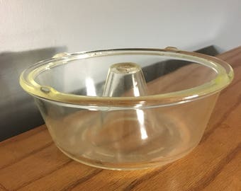 Glasbake Bundt Pan