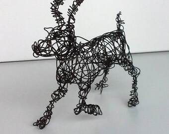 Unique Wire Animal Sculpture Unique Wire Animal Sculpture