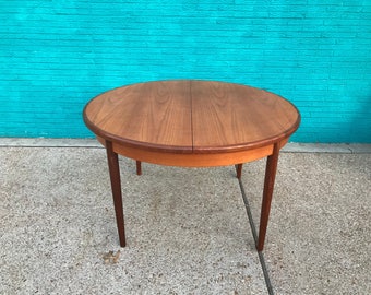 G Plan extendable dining table by Kofod-Larsen