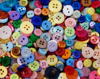 200 Small Button Mix , Rainbow Mix assorted sizes and shapes, Sewing, Crafting, Jewelry (591 B)