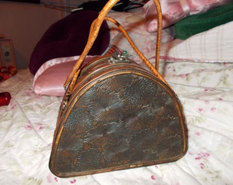 RARE Vintage Wooden Purse-Rare "Mississippi Queen"