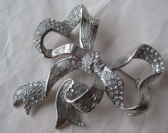 Bow Silver Rhinestone Brooch Vintage Pin Monet