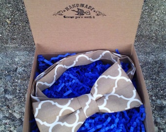 Mens Tan and White Bowtie