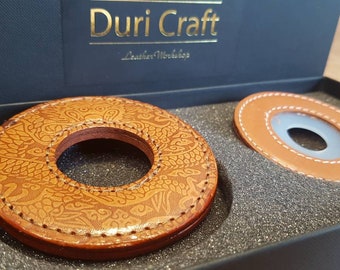 Leather tsuba and tsuba dome kendo accessory set