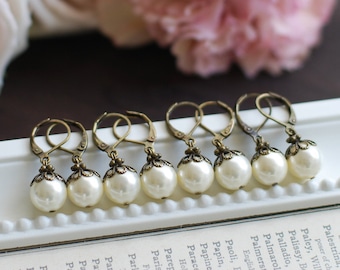 Set of Seven 7 Bridesmaid Earrings Bridal Cream White Pearl Earrings Swarovski Pearl Lever Back Vintage Themed Wedding Earrings